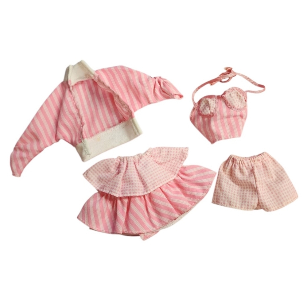 Vintage 1987 Barbie Fashion Magic Outfit Clothes Set - Incomplete